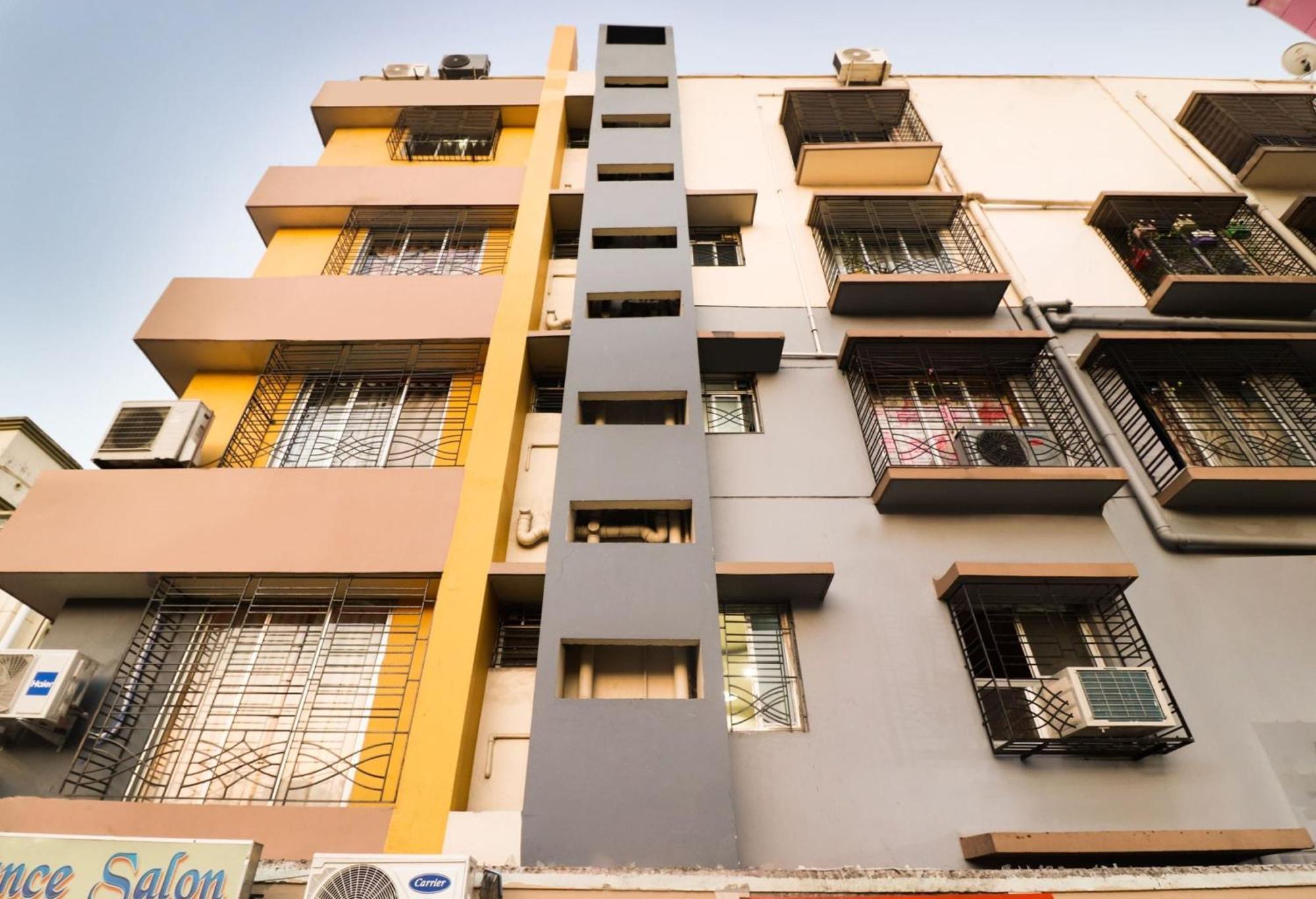 Hotel O Kuber Residency Near Birla Mandir Kolkata Exterior photo